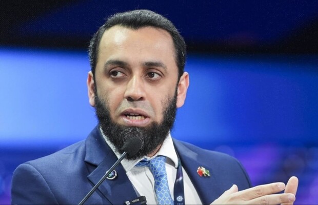 وزير الإعلام الباكستاني: لا نزال ننتظر ورود رد رسمي من الجانب الإيراني لتأكيد المشاركة في محادثات السلام في إسلام اباد