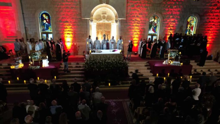 جعجع: لا يمكن بأي شكل من الأشكال أن يستبدل نائب دير الأحمر المسيحي بنائب من خارجها