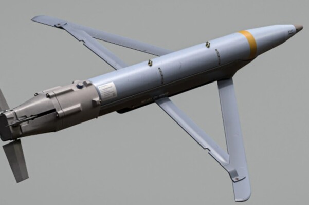 صاروخ غير منفجر قد يفجّر ازمة في لبنان