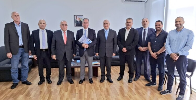 الصدي عقد اجتماعًا بحث بموضوع الأمن المائي وتعزيز السياحة البيئية في محيط سد شبروح