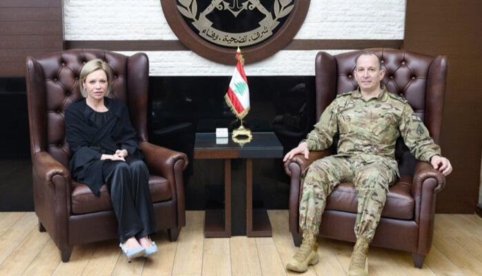 قائد الجيش بحث مع منسقة الأمم المتحدة بالأوضاع العامة والتطورات في لبنان والمنطقة
