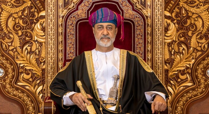 سلطان عمان أجرى اتصالين مع رئيس مصر وملك الأردن وتأكيد "ضرورة وقف القصف والعودة للحوار"