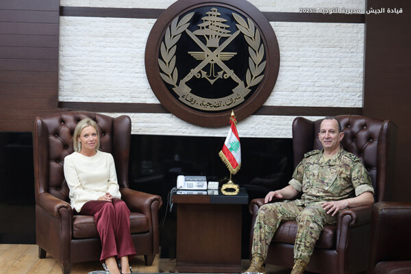 قائد الجيش التقى بلاسخارت وسفير كندا وبحث معهما الأوضاع العامة في لبنان والمنطقة