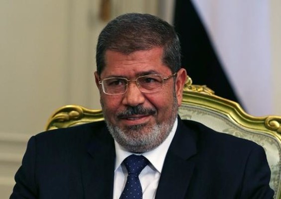 مرسي: التطاحن السياسي بلغ حداً يهدد الوطن كله بحالة من الشلل والفوضى