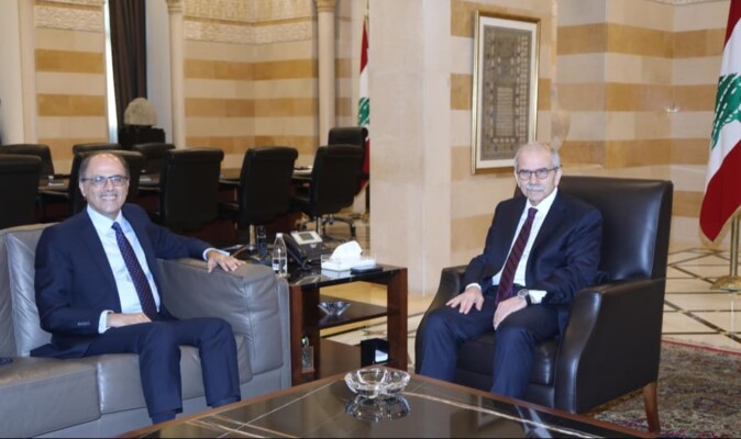سلام بحث مع جهاد أزعور التطورات الاقتصادية في المنطقة واستقبل وفداً من شبكة القطاع الخاص اللبناني