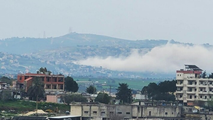 إصابات باستهداف دراجة نارية في المنصوري وغارات إسرائيلية على حاريص وراشيا الفخار وتفجير بمحيط الطيبة