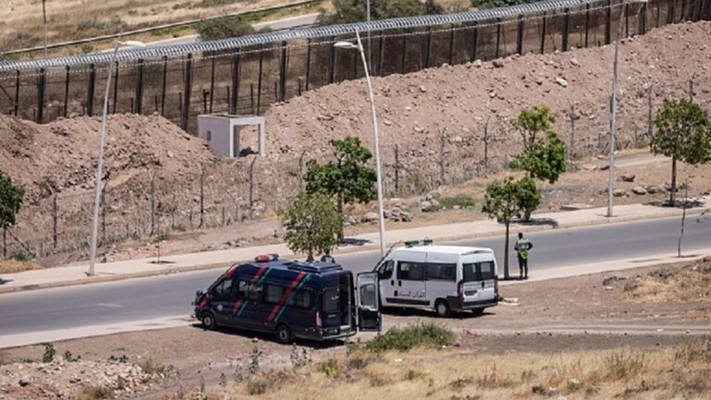 اعتقال جزائريين اثنين حاولا إدخال سيارات فارهة مسروقة إلى المغرب