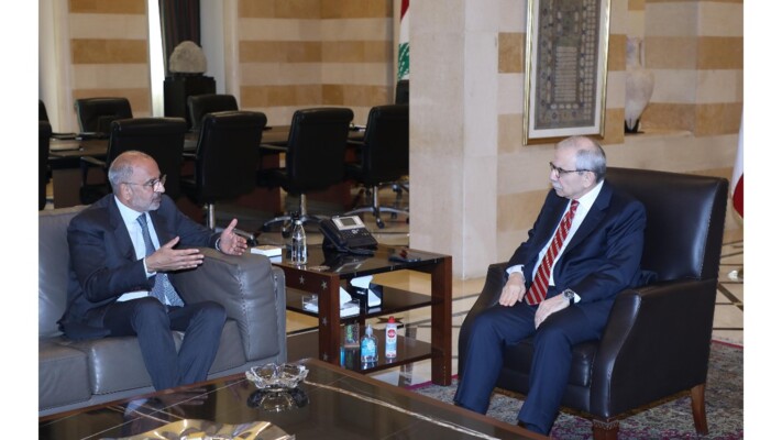 سلام بحث وريزا في ملف النزوح والإغاثة