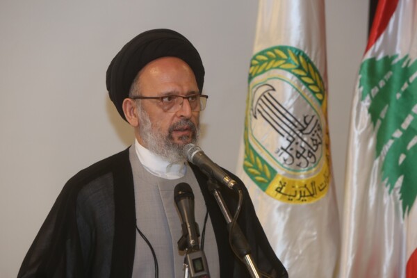 فضل الله دعا الى التمسك بثقافة الانفتاح والحوار والاستعداد لتحمّل مسؤوليات المرحلة المقبلة