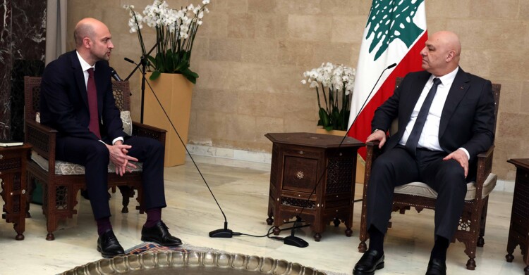 "الجديد": عون أكد لبارو رفض أي مواجهة بين الجيش واللبنانيين وألا إمكانية للالتزام بمهلة ضيقة لحصر السلاح