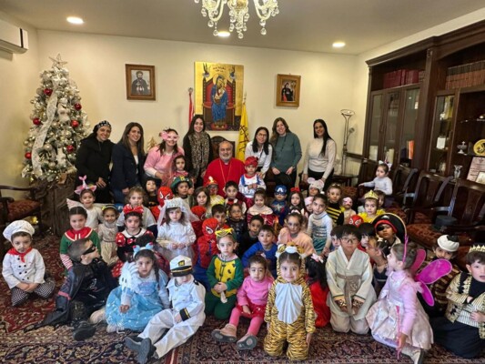 المطران سفر يحتفل بعيد البربارة مع أطفال مدرسة مار جرجس في زحلة
