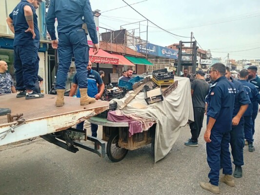 شرطة بلدية برج البراجنة تنفّذ حملة لإزالة التعديات على الطريق العام في الأوزاعي