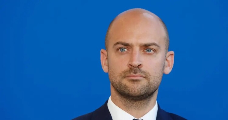 وزير خارجية فرنسا: يجب تنسيق العمل بين حكومتي لبنان وإسرائيل لنزع سلاح حزب الله