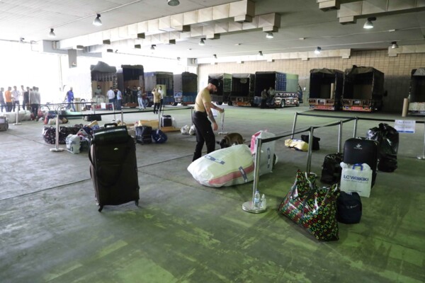 الأمن العام: مجموعة كبيرة من العائلات السورية غادرت صباحا عبر معبر العريضة