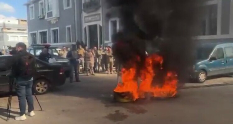 وقفة إحتجاجية لأهالي ضحايا المرفأ على خلفية تعيين غراسيا قزي مديرة عامة للجمارك