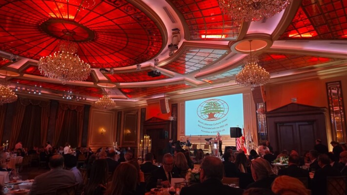 الجمعية اللبنانية الأميركية للديمقراطية شاركت في عشاء الجامعة اللبنانية الثقافية لتكريم رجل الأعمال اللبناني نجاد فارس