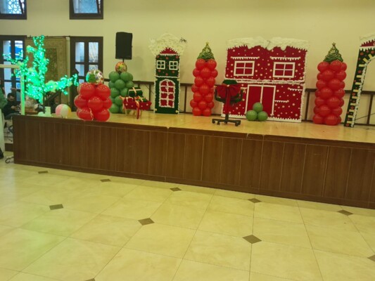 النشرة: مسرحية بمناسبة عيد الميلاد في دار حاصبيا بحضور طلاب من مدارس في حاصبيا ومرجعيون