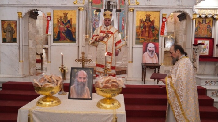 زحلة رفعت الصلاة لراحة نفس الأخ نور والمطران إبراهيم أمل فتح دعوى تقديسه