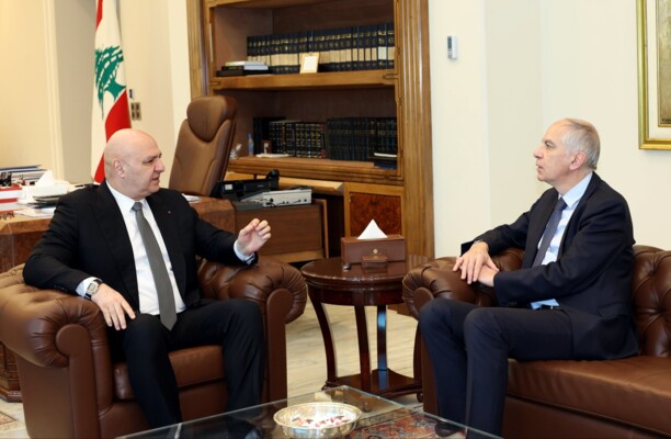الرئيس عون بحث مع ماغرو في الجهود الفرنسية لوقف التصعيد وسفيرة فنلندا أكدت دعم بلادها للبنان