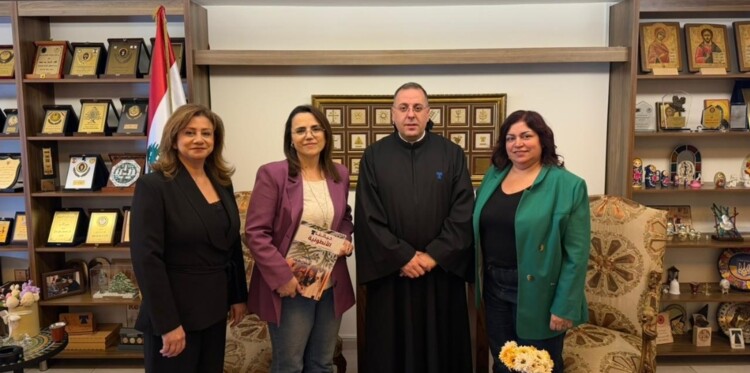 الأب بوعبود بحث مع العضو المؤسس في البورد العربي للصحة لينا رياشي سبل التعاون