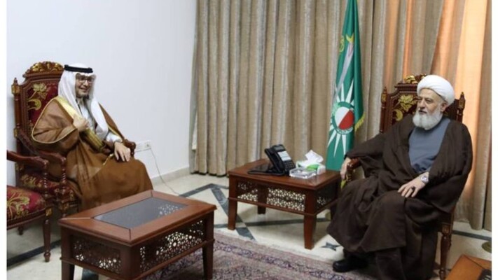 الخطيب استقبل بخاري وأكد "التعويل على دور السعودية" والأخير شدد على ضرورة تعزيز السلم الأهلي