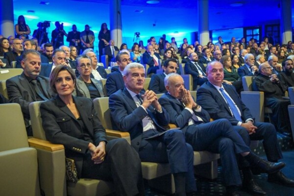 تنصيب الأب البروفسور جوزف مكرزل رئيسا لجامعة الروح القدس الكسليك