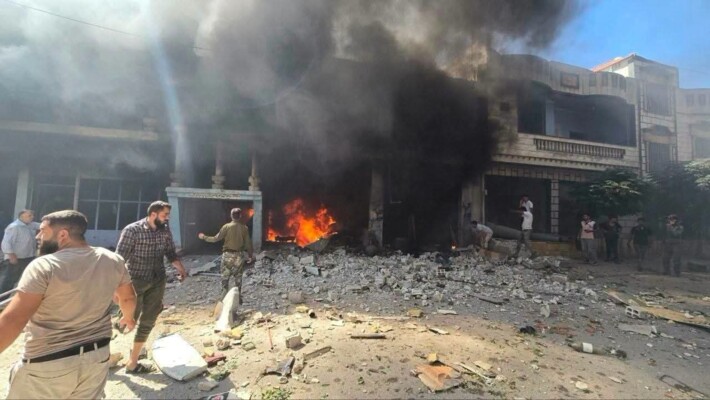 "الإخبارية" السورية: قتيل و6 جرحى إثر انفجار بطارية في محل تجاري في ريف درعا
