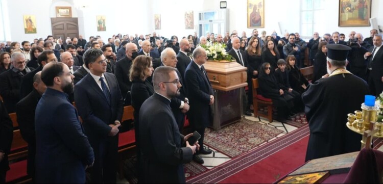 المطران موسي ترأس صلاة جنازة هلي الرحباني في كنيسة رقاد السيدة- المحيدثة بحضور السيدة فيروز