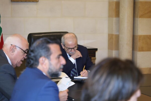 سلام استقبل وفدًا من نقابة المحررين والتقى وفدًا من جمعية المبرات الخيرية