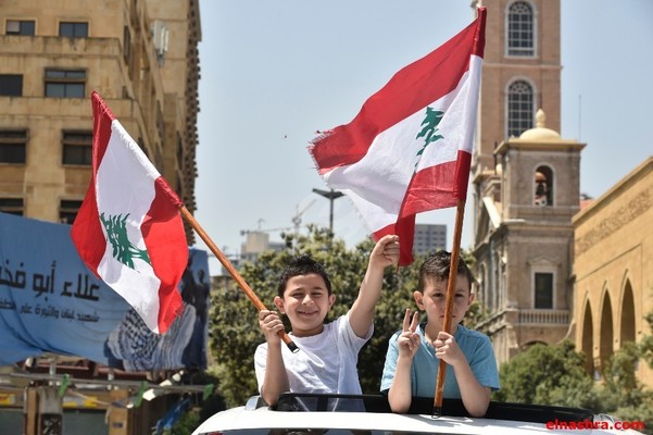 الجمهورية:دبلوماسي اوروبي ابلغ جهات مسؤولة ان لبنان مقبل على مرحلةحرجة