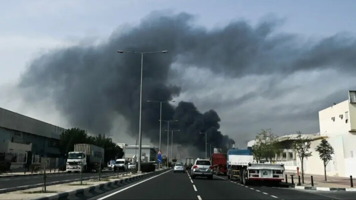 الداخلية القطرية: اندلاع حريق محدود في المنطقة الصناعية ناتج عن سقوط شظايا إثر اعتراض صاروخ دون تسجيل إصابات