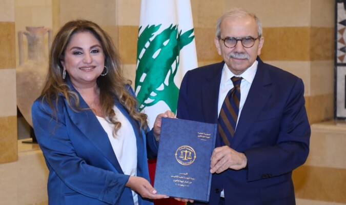 سلام استقبل أمين مجلس حكماء المسلمين وتسلم من غنطوس تقريرًا عن أعمال الهيئة العليا للتأديب