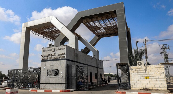 مصدر فلسطيني لـ"سكاي نيوز": معبر رفح لن يُفتح بالأيام المقبلة وإدارته ستُسلَّم للجنة تابعة للسلطة الفلسطينية