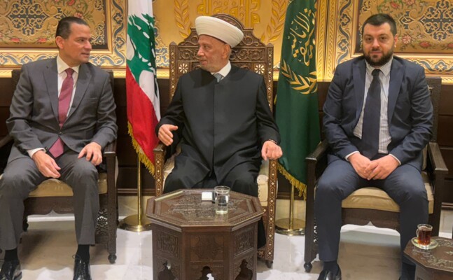 دريان بحث مع الصايغ بآخر المستجدات على الساحة اللبنانية واستقبل نائب رئيس الصليب الأحمر