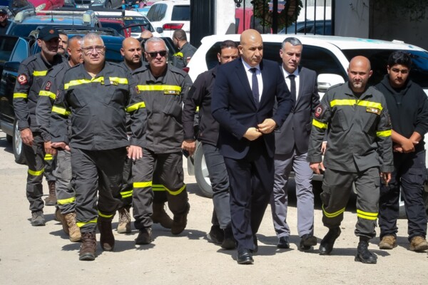 الدفاع المدني شيع الشهيد فهمي الشامي الذي استشهد أثناء أداء واجبه في صيدا