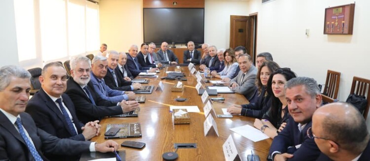 فرعون زار مقر الرابطة المارونية وتشديد على استكمال المناطق التجريبية بالتوازي مع حصرية السلاح