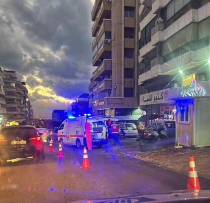 اصابة 3 اشخاص في حادث على طريق عبرا - الهلالية