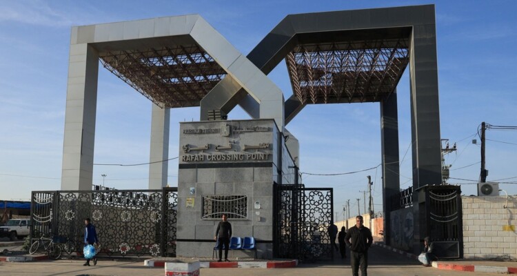 القناة 12 الإسرائيلية: تم فتح معبر رفح وبدأنا بتشغيل نموذج أولي بحضور ممثلين أوروبيين ومصريين