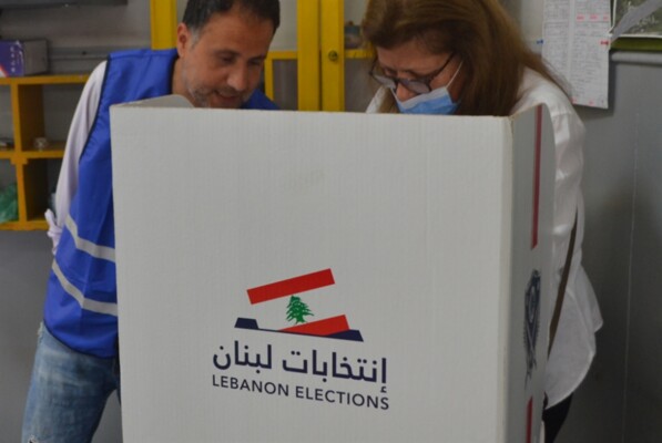 من البرلمان إلى الحكومة: رحلة البحث عن "مخرج" إنتخابي؟!