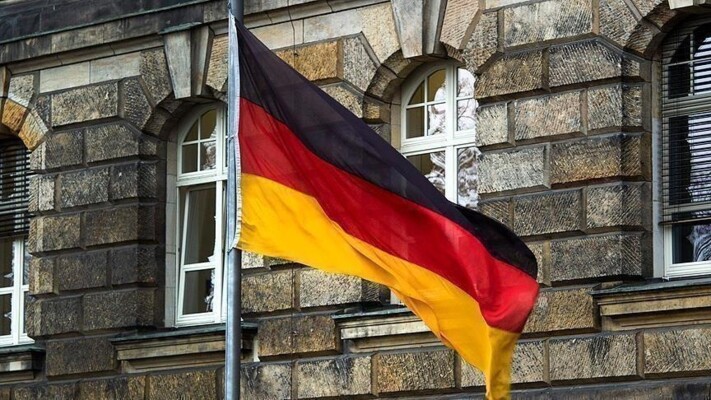قطاع صناعة الآلات بألمانيا يطالب برد أوروبي حازم على تهديدات ترامب الجمركية