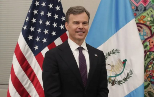 تعيين جون باريت قائما جديدا بأعمال السفارة الأميركية في كراكاس