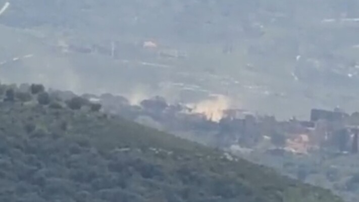 قصف مدفعي إسرائيلي استهدف الطيري وكونين وبنت جبيل وتفجير عنيف في القنطرة