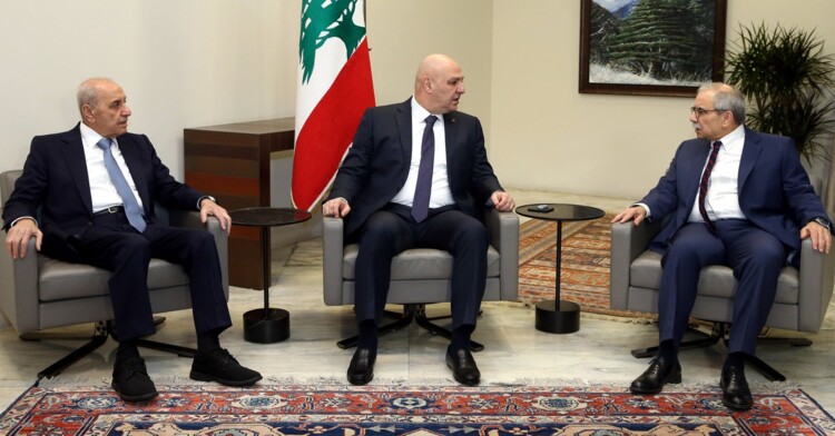 "الجديد": اتصالات للخروج بموقف رسمي موحّد بالقبول بتفاوض تقني مشروط وغير مباشر مع إسرائيل