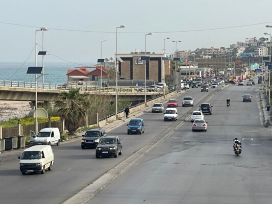 النشرة: اهالي الجنوب يعودون الى قراهم رغم التحذيرات بعد دخول وقف اطلاق النار حيز التنفيذ