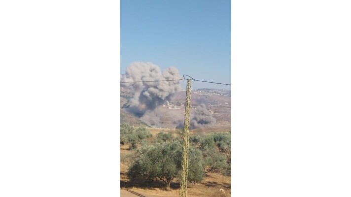 الجيش الاسرائيلي اشعل النيران في منطقتي السلم والزقاق عند أطراف عيترون وقام بتفجير على 3 دفعات في وادي الإسطبل - حولا