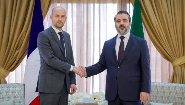 الخارجية السورية: الشيباني بحث مع بارو بتعزيز التعاون الثنائي وتأكيد على وحدة سوريا وسيادتها