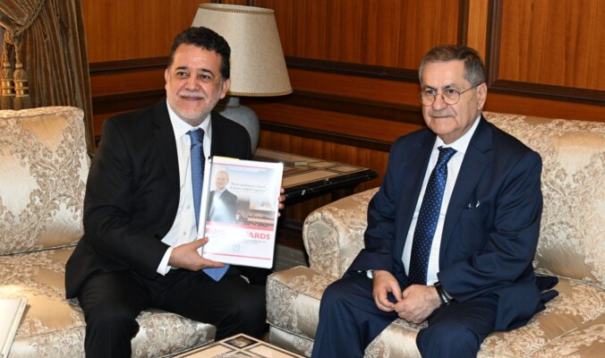 موسى بحث مع السفير التشيلي في الاعتداءات الاسرائيلية والعلاقات بين البلدين
