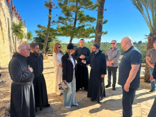 رئيس الجمهورية والسيدة الأولى زارا دير كفيفان