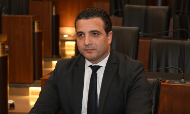 مطر: التمديد لمجلس النواب لا يمكن أن يكون بديلًا عن معالجة الأسباب التي أوصلت لهذا المأزق