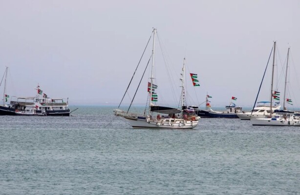 "أسطول الصمود العالمي": دوي انفجار قوي سمع بالقرب من سفينة "دير ياسين"